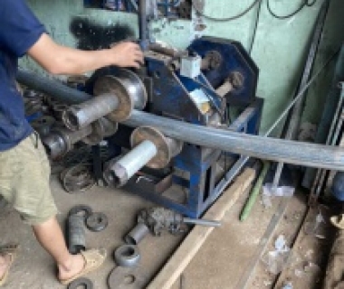Tìm kiếm một cơ sở uốn ống sắt uy tín để hợp tác dài lâu