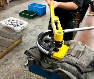 Quy trình uốn ống mới bao gồm những phương pháp nào?